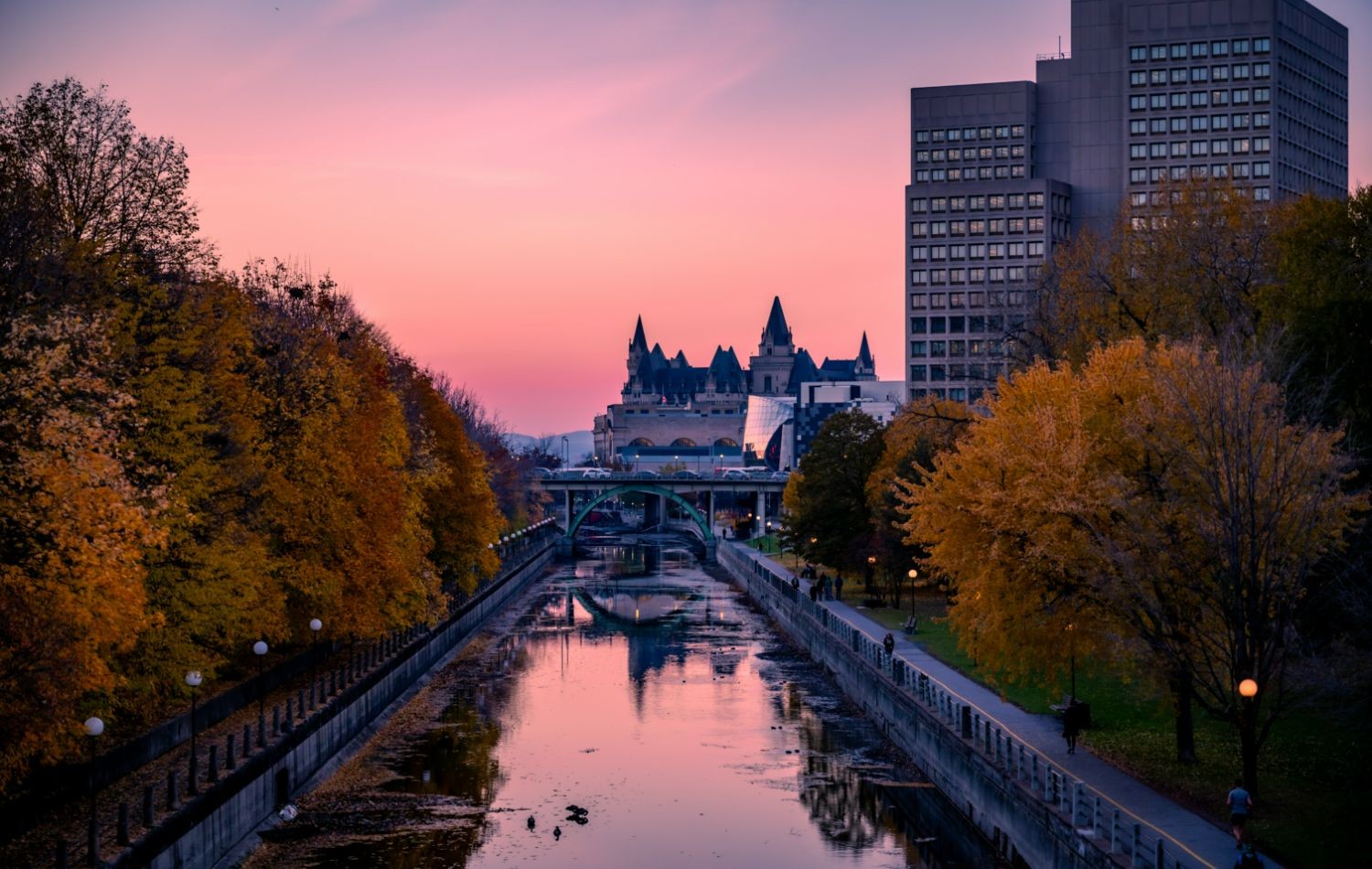 Adobe Stock_Ontario
