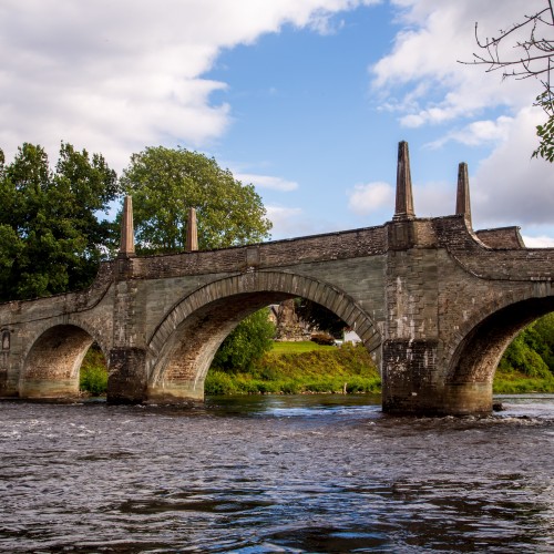 Aberfeldy Bridge_AdobeStock_245940489